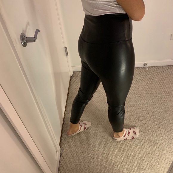 Aritzia Wilfred Free Daria Faux Leather Leggings - Picture 4 of 5